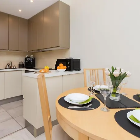 Apartment Albatross Towers Przymorze By Renters *