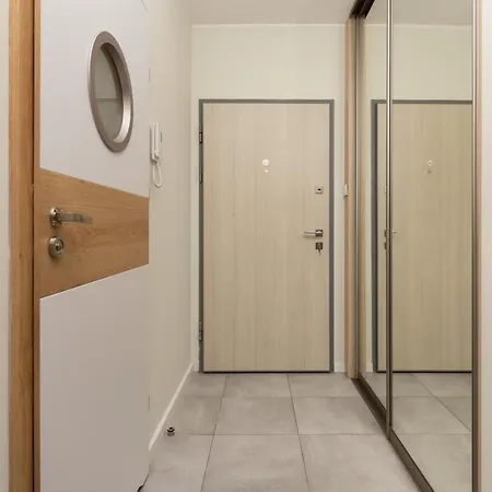 Albatross Towers Przymorze By Renters Apartment *